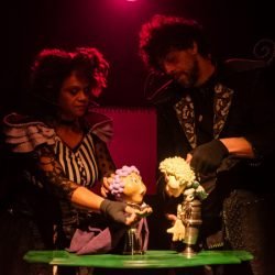 "Historieta": espetáculo premiado sobre afeto retorna ao Teatro Guaíra em maio