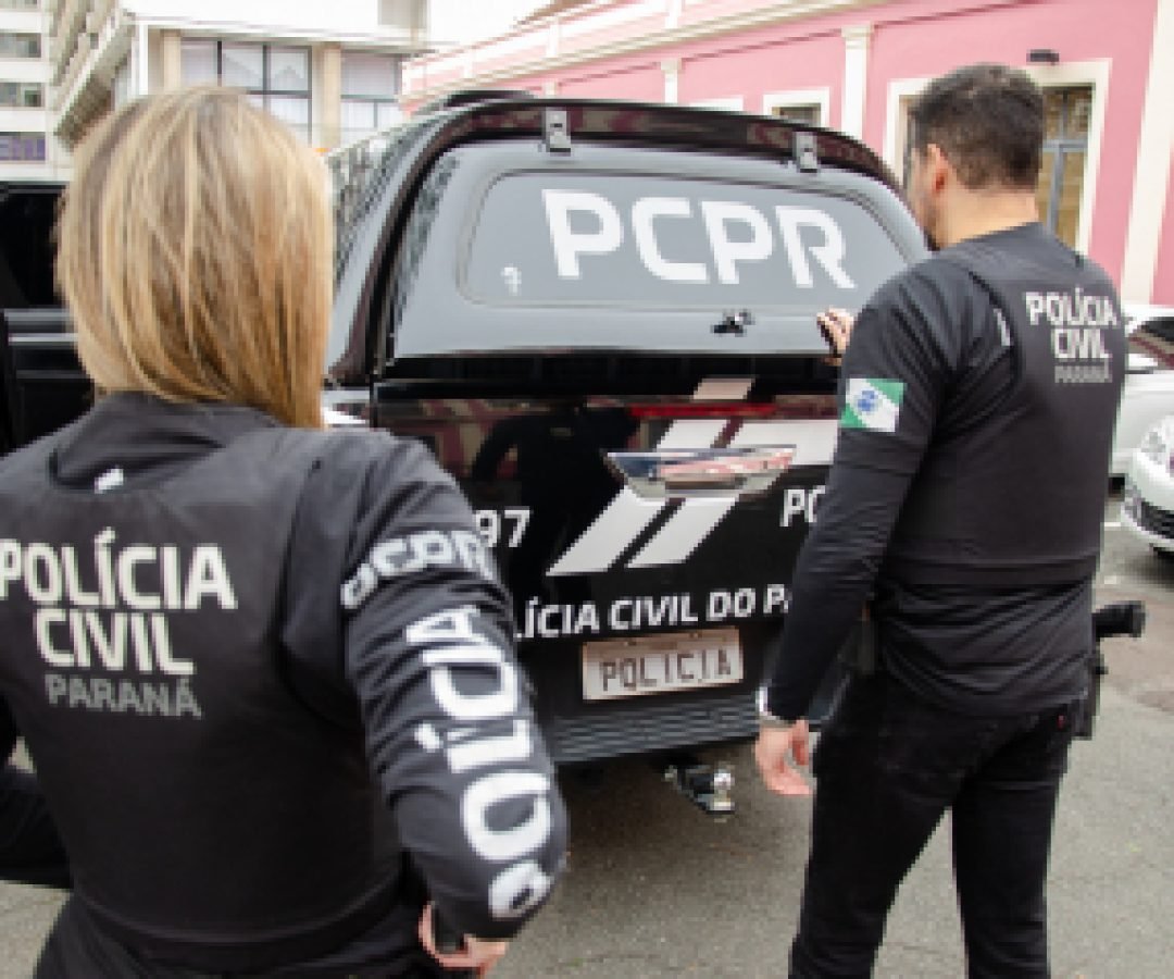 Homem é preso por agredir e ameaçar companheira em Piraí do Sul