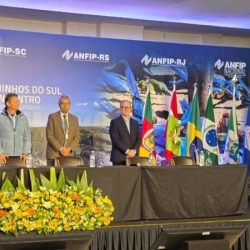 Viaje Paraná apresenta turismo estadual a profissionais do setor fiscal, em Foz do Iguaçu