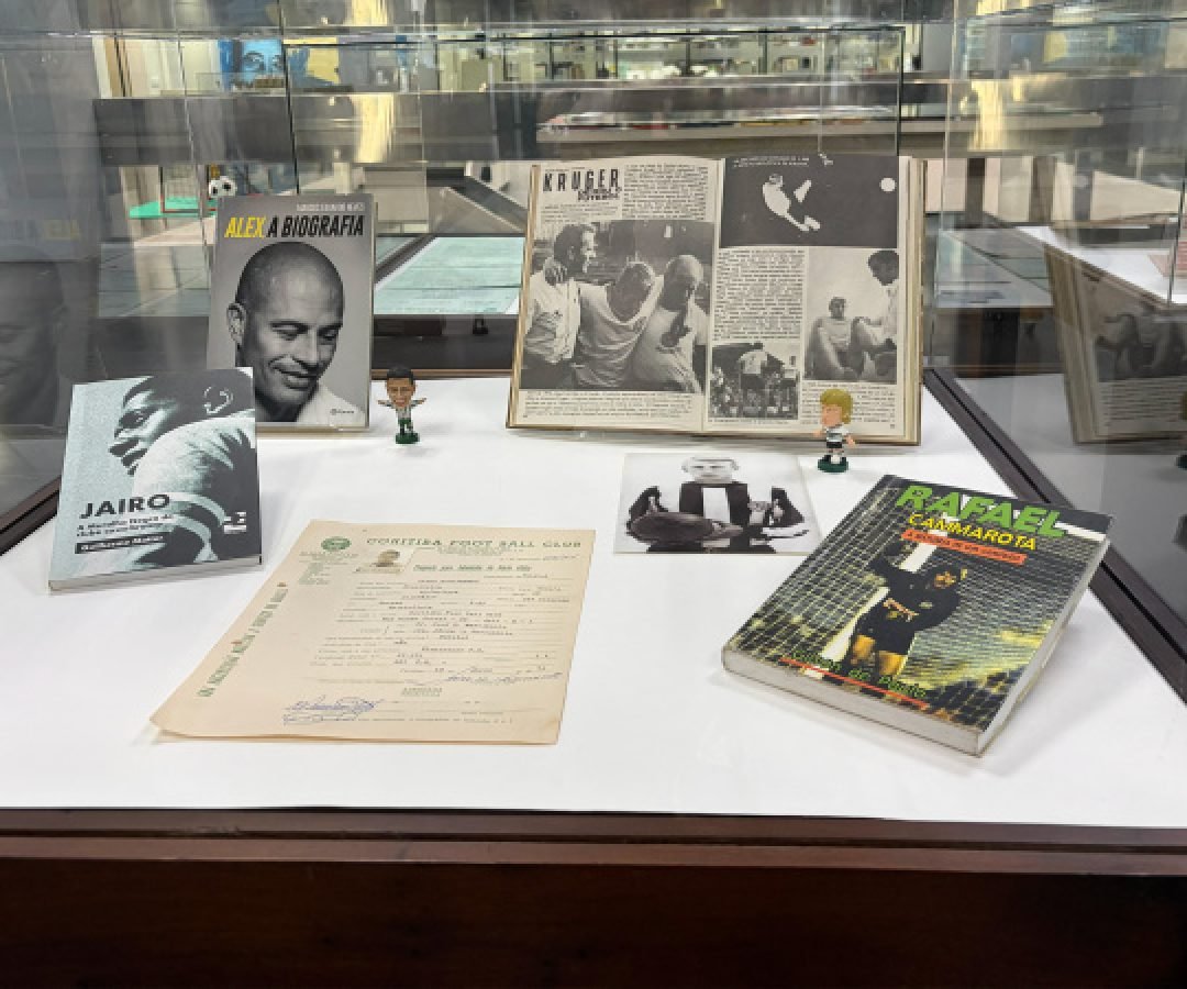 Acervo histórico: exposição sobre futebol paranaense é inaugurada no Arquivo Público
