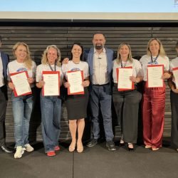 Ganhando o Mundo: diretores se despedem do Chile com cerimônia de formatura