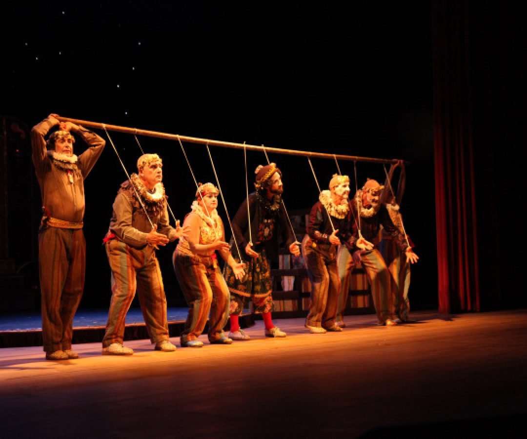 G2 Cia de Dança emociona 450 pessoas em apresentação gratuita em Maringá