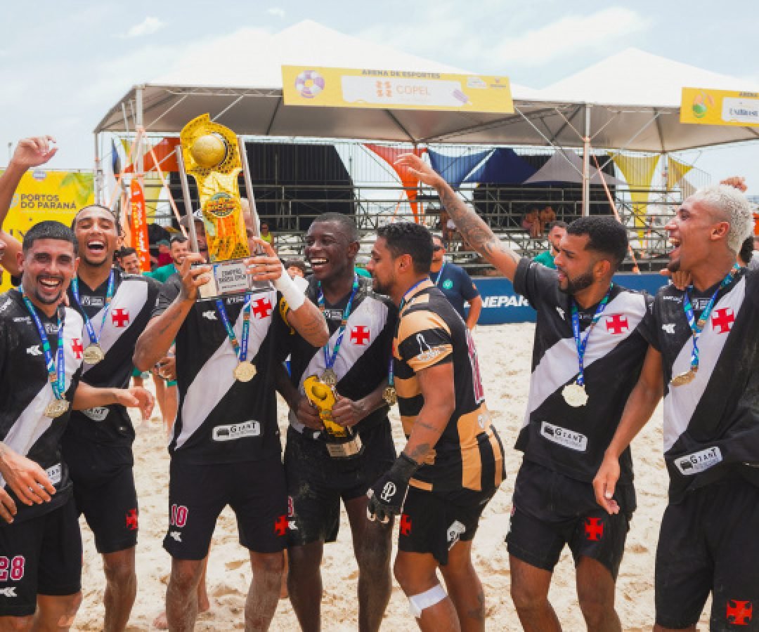 Em Caiobá: Vasco, Chapecoense e Atlético sobem ao pódio do Brasil Open de Beach Soccer
