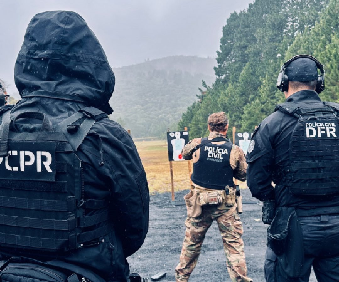 PCPR realiza curso de formação de instrutores de tiro especialistas em fuzil