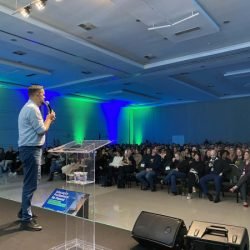 Estado promove formação para coordenadores da educação profissional em Foz do Iguaçu