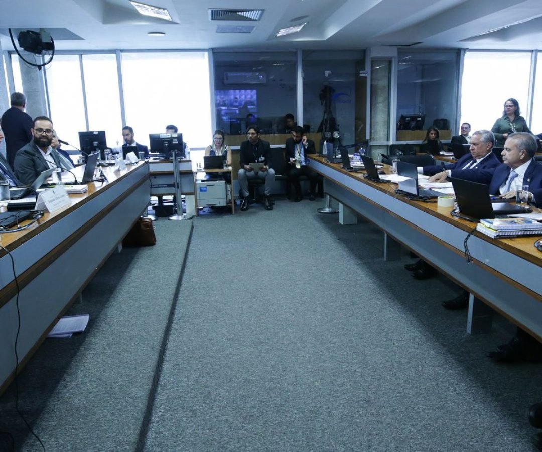CPMI do INSS ouve ex-dirigentes de associação e conselho nesta segunda