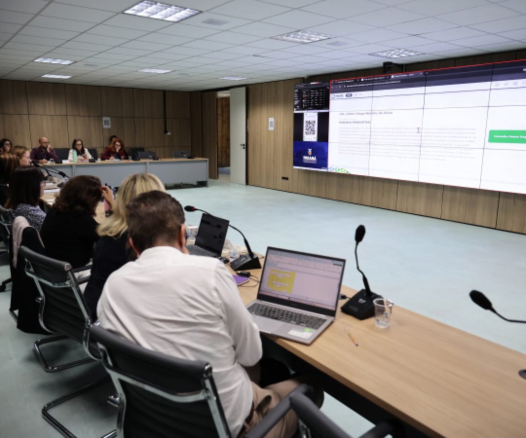 Governo e Banco Mundial avaliam ações do Paraná Eficiente e discutem avanços