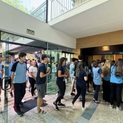 Alunos do Instituto de Educação de Paranaguá retornam às aulas presenciais