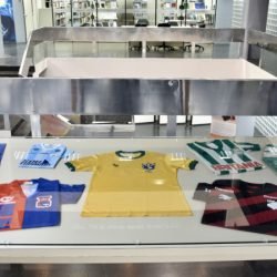Clima de Copa: exposição do Arquivo Público retrata história do futebol paranaense