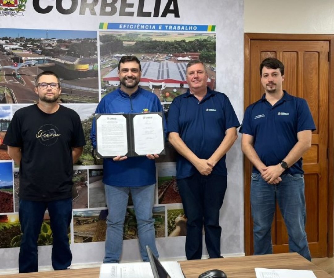 Corbélia dá ordem de serviço para instalação de 39 novos pontos de ônibus