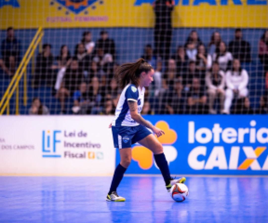 Invicto, Stein Cascavel Futsal reencontra a torcida em duelo contra as Leoas da Serra*