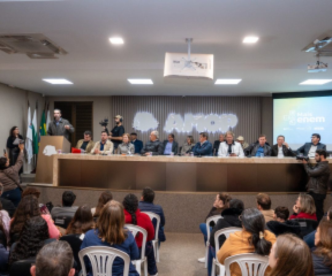 Itaipu anuncia investimentos em infraestrutura e habitação para o Oeste Paranaense