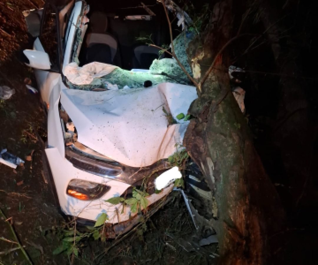 Jovem de 25 anos morre em acidente na PR-495