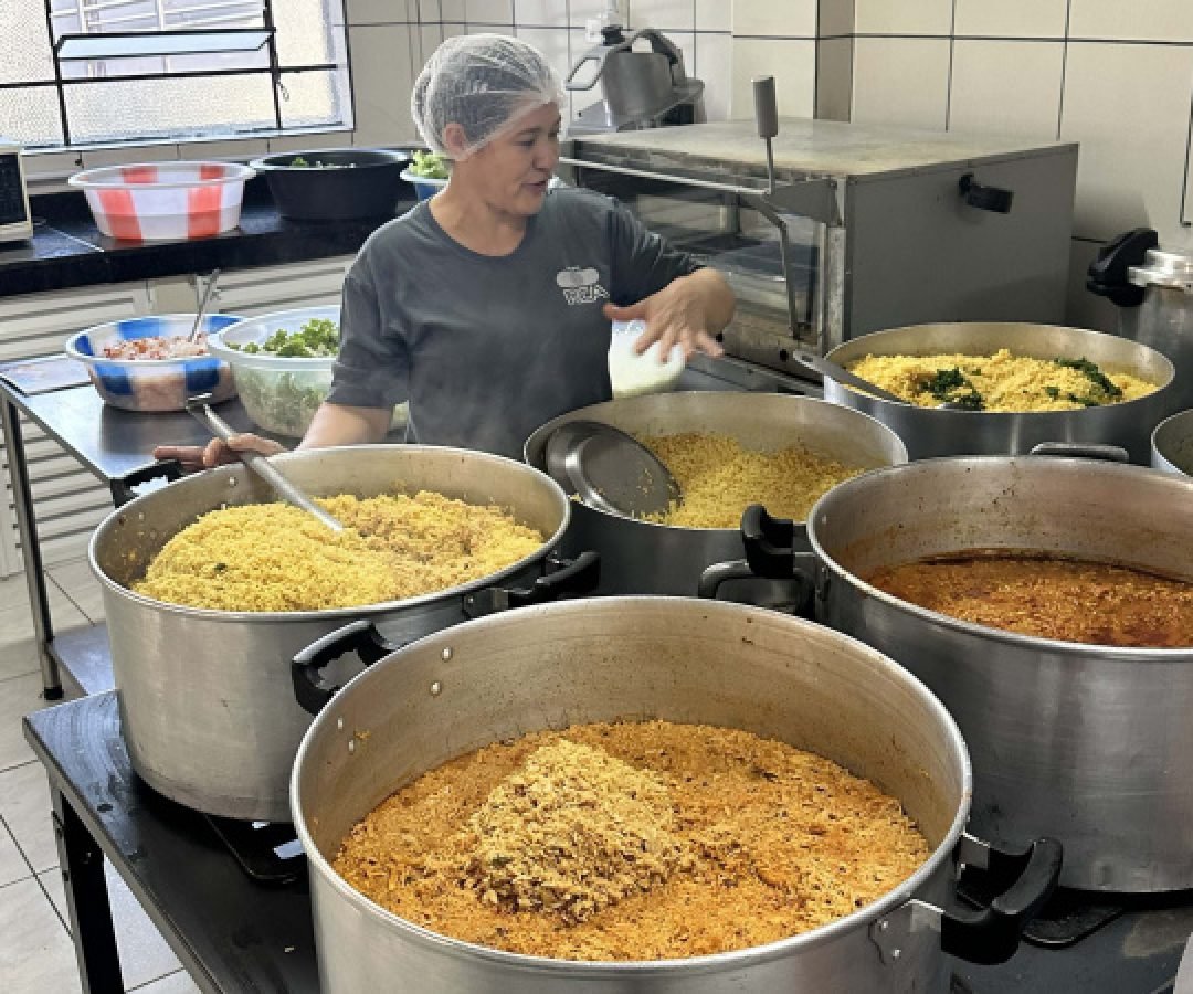 Estado reforça capacitação de 7,9 mil profissionais da alimentação escolar