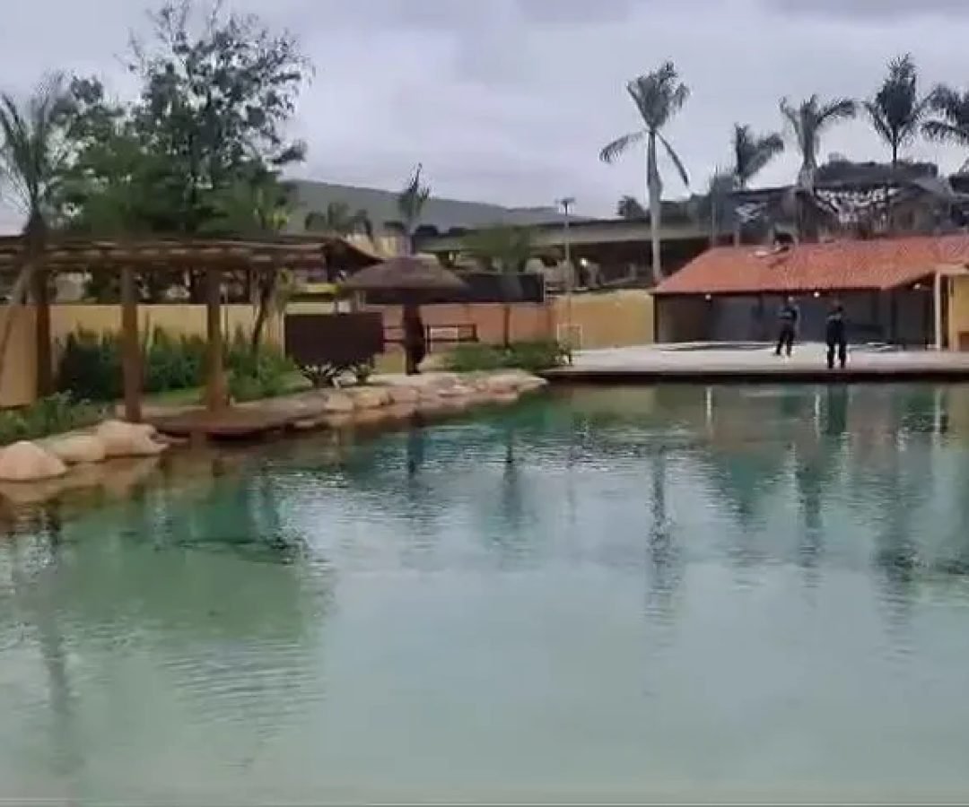 lago-artificial.jpg