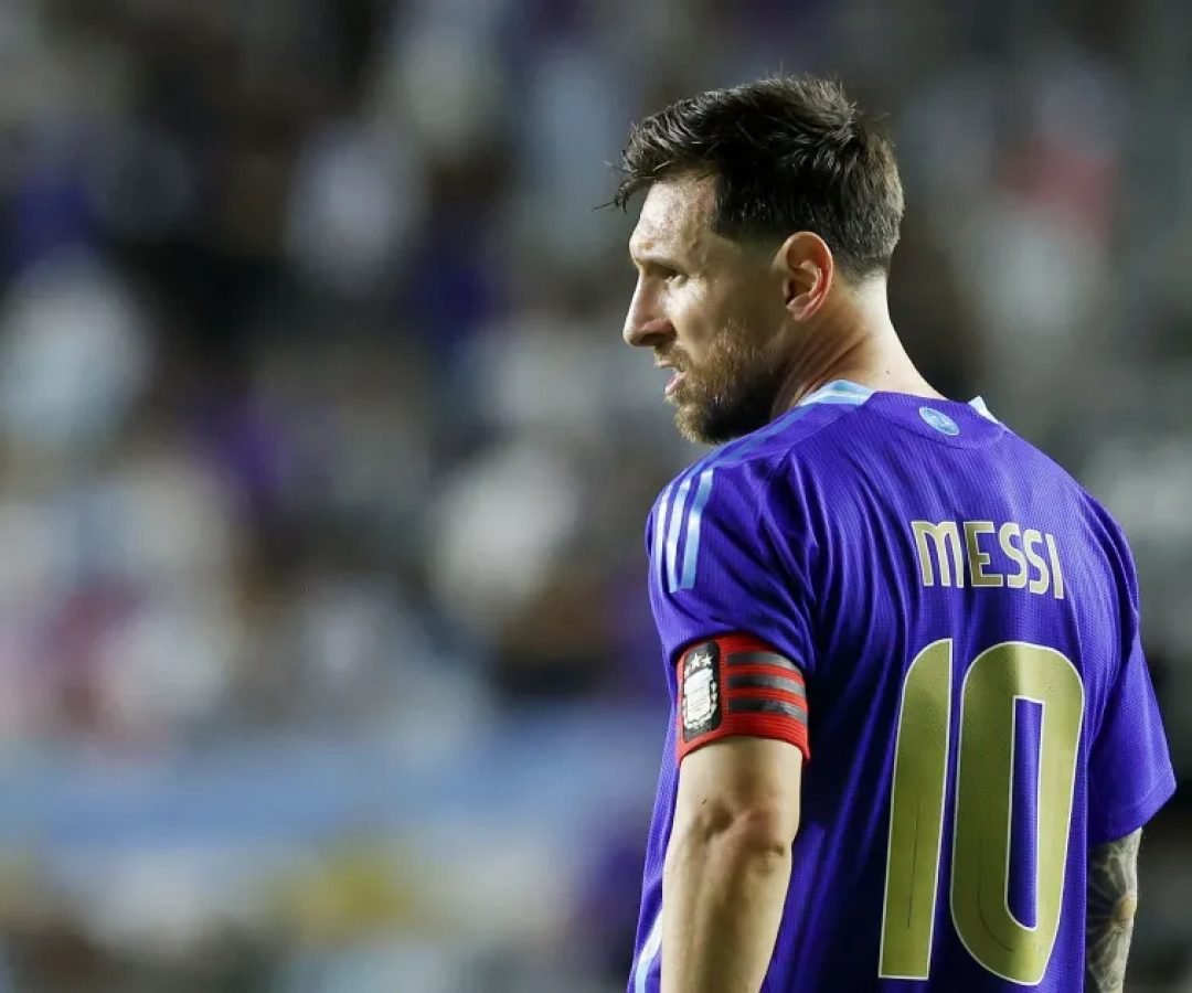 lionel-messi-argentina-amistoso-e1762866601421.jpg
