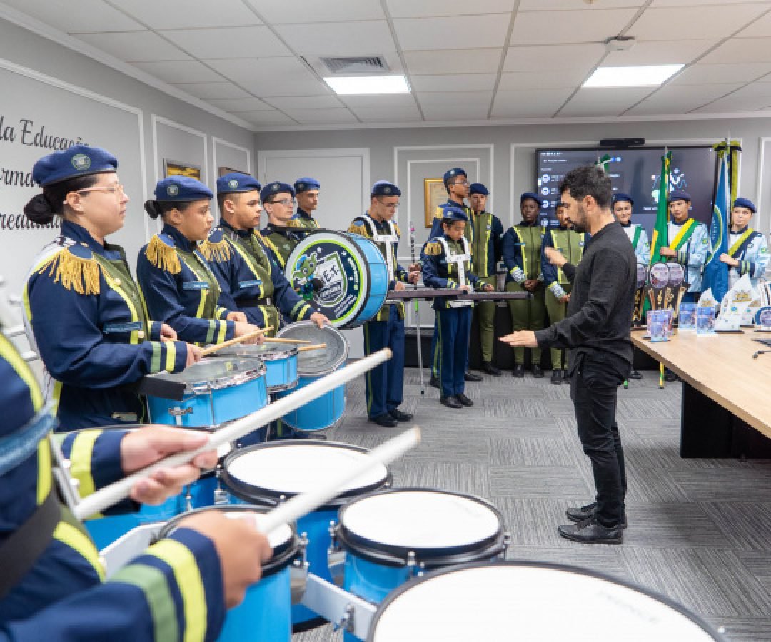 Fanfarra de colégio paranaense ganha prêmio em Santa Catarina