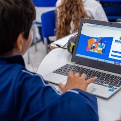 Escolas conectadas: investimento da Educação em tecnologia supera R$ 220 milhões em 2025