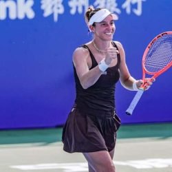 Luisa Stefani retorna ao top 20 e comemora inédita vaga no Finals