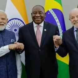 lula-e-presidente-da-africa-do-sul-e-primeiro-ministro-da-india.jpg