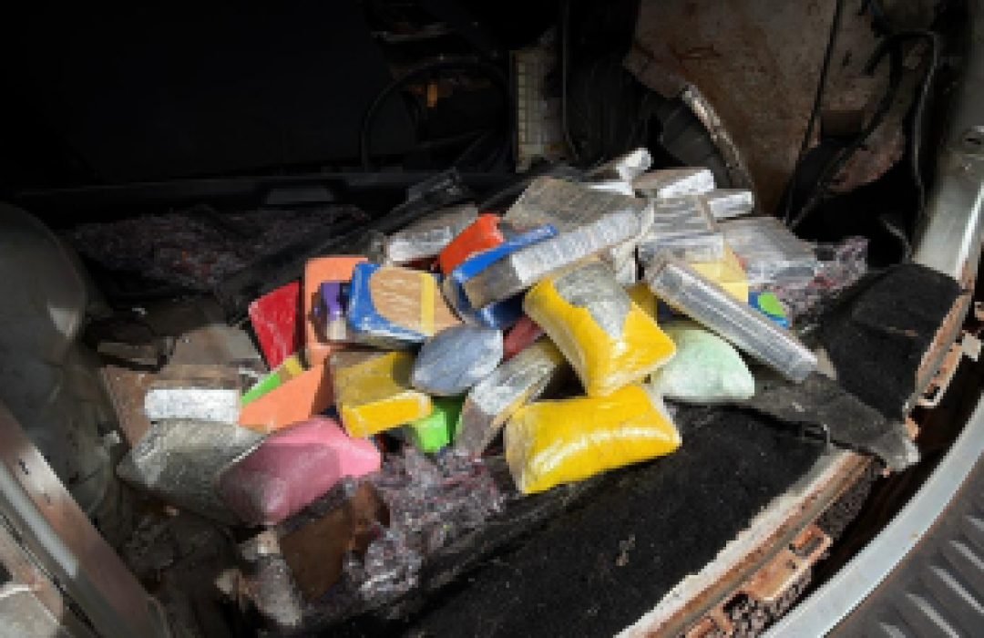 Mãe e filho são presos com drogas durante abordagem da PRF na BR-369