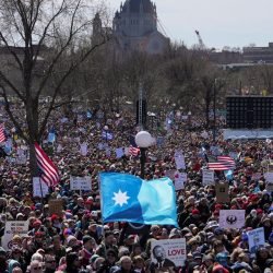 Manifestações anti-Trump reúnem milhões em diversas cidades dos EUA