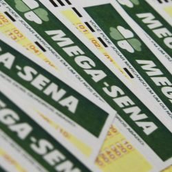 Mega-sena acumula e prêmio principal vai para R$ 34 milhões