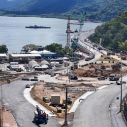Mesmo com feriado, obras seguem a todo vapor na Ponte de Guaratuba