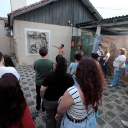 Programação de abril do MIS-PR tem visitas guiadas e bate-papo com a artista Lilian Gassen