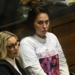 Monique Medeiros se entrega à polícia e volta a ser presa