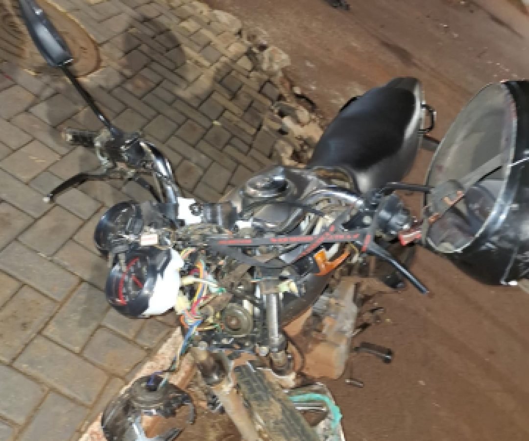 Motociclista de 16 anos fica ferido após acidente na PR-495, em Missal