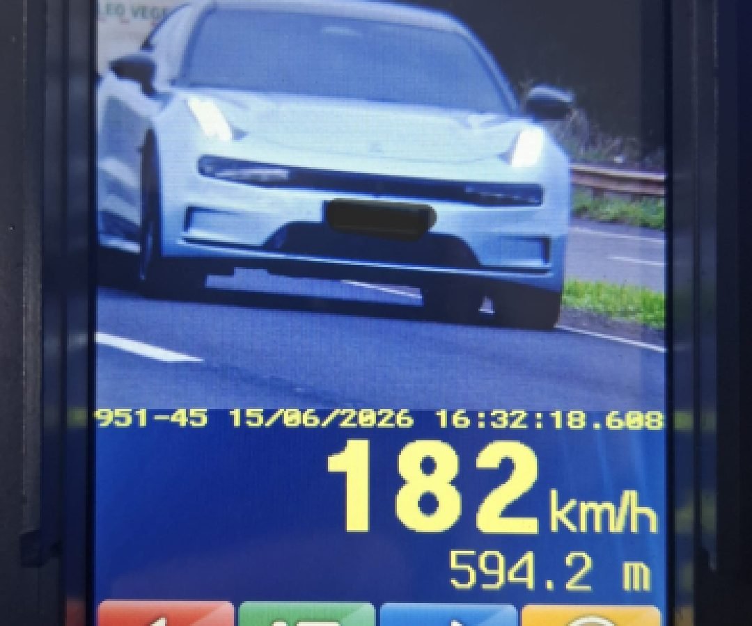 Motorista é flagrado a 182 km/h durante operação da Polícia Rodoviária em Paiçandu