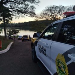 Motorista embriagado é preso ao tentar andar de carro na pista do Lago