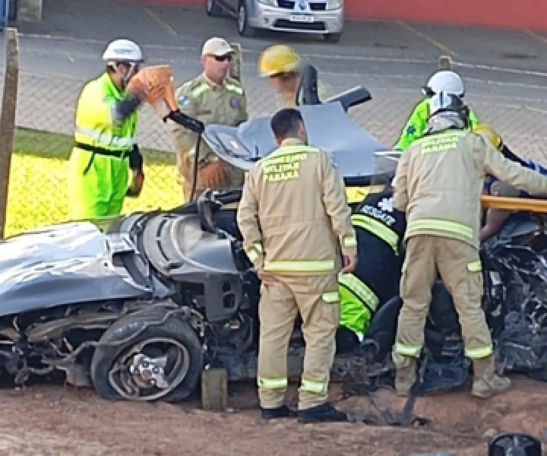Motorista morre após capotamento no Contorno Norte em Curitiba