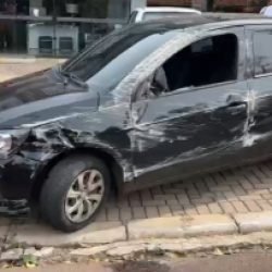 Mulher fica ferida em acidente no bairro Neva