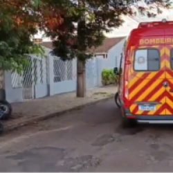 Mulher fica ferida em acidente no Parque Verde