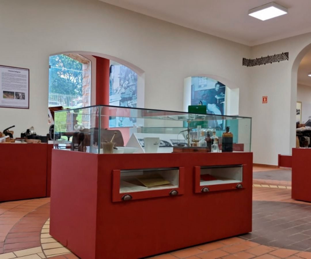 Com 1,3 milhão de itens, Museu Histórico de Londrina reabre ao público no dia 28 de maio