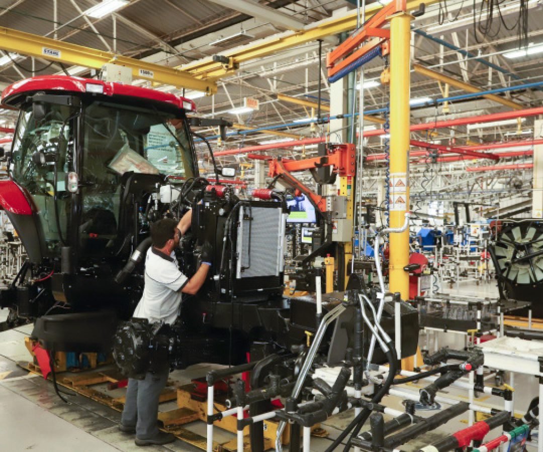 Paraná gera 60,4 mil empregos nos 5 primeiros meses de 2026 e mantém 4.º maior saldo de vagas