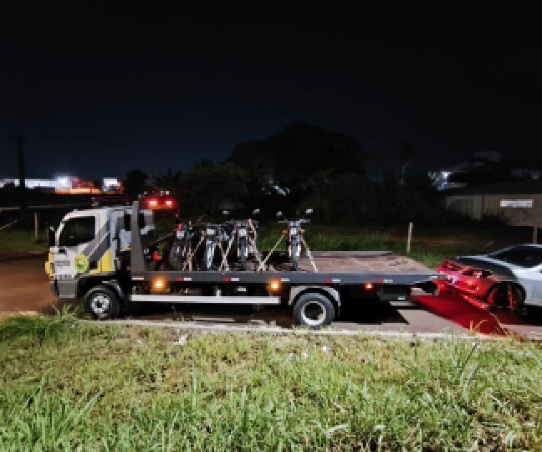 Operação de trânsito flagra motoristas sem CNH e termina com prisão por tráfico em Cascavel