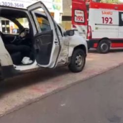 Oroch e Idea batem em cruzamento no centro de Cascavel