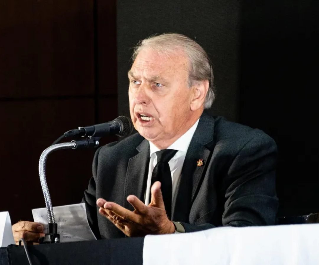 osmar_stabile_corinthians-e1748313332149.jpeg