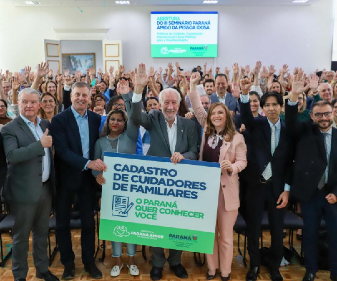 Paraná lança Cadastro do Cuidador e reforça cooperação em políticas para pessoa idosa