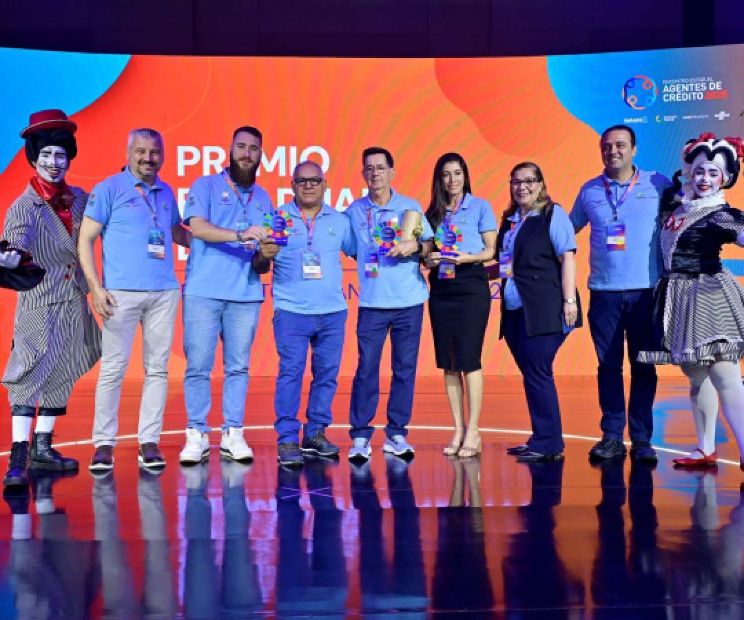 Encontro premia municípios e evidencia papel do crédito para micro e pequenas empresas