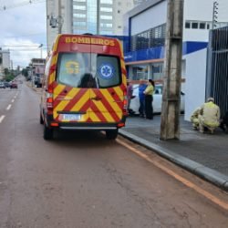 Pedestre é atropelado na rua São Paulo