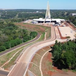 Com ritmo acelerado, Perimetral Leste de Foz do Iguaçu terá novos desvios de tráfego