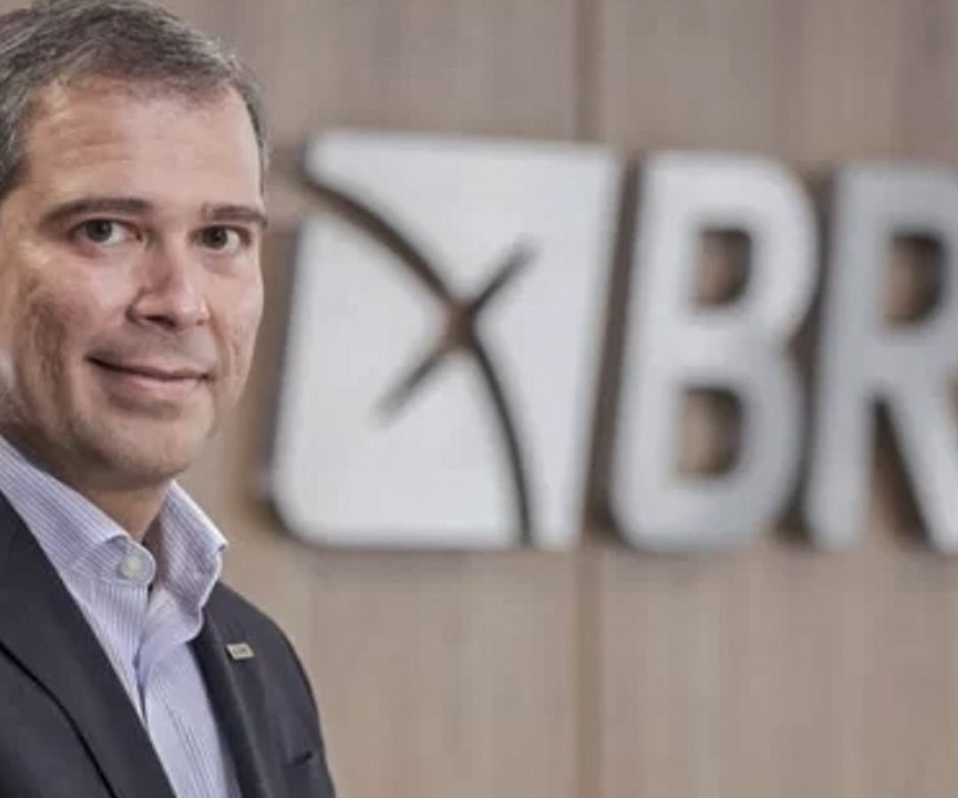 PF prende ex-presidente do BRB citado no caso do Banco Master
