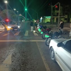 PM flagra dois sem CNH em operação de trânsito