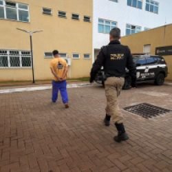 PM prende homem por violência doméstica no bairro Neva