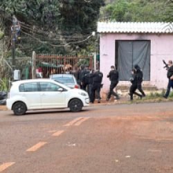 Polícia Civil cumpre mandados de operação em Cascavel