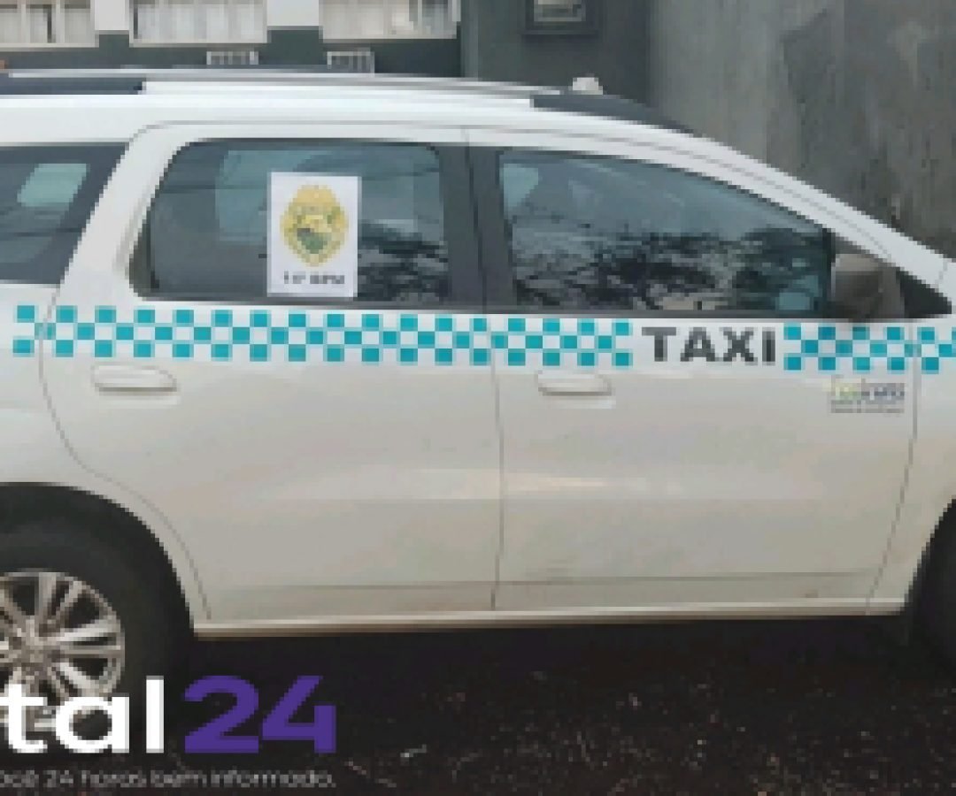 Polícia Militar recupera táxi roubado minutos após assalto em Foz do Iguaçu